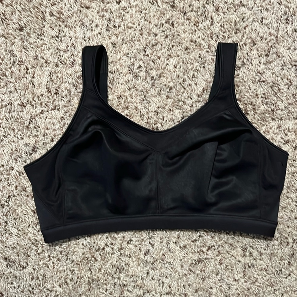 Playtex wireless bra size 42 DDD